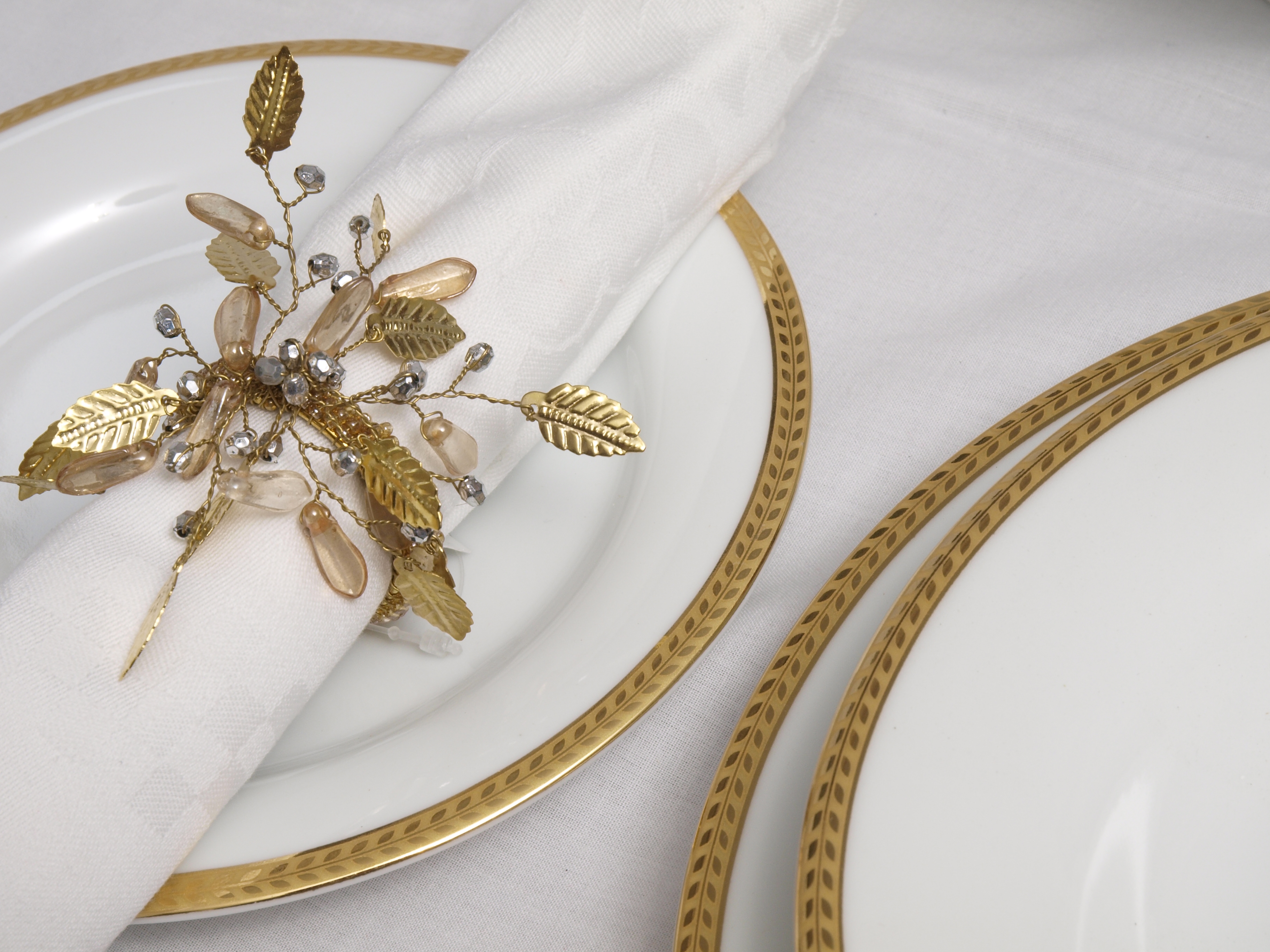 ETERNITY CLASSIC GOLD 56 PIECE DINNER SERVICE